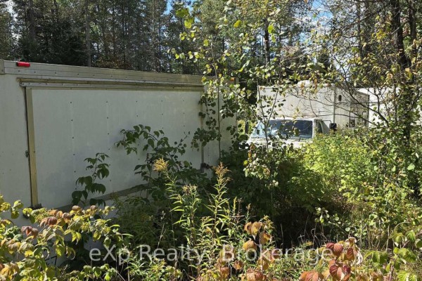 1331 Miller Road, Magnetawan, ON P0A1P0 Photo 5