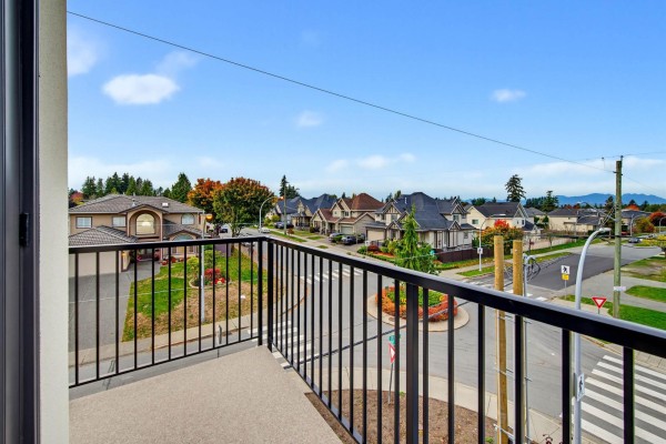13314 62 Avenue, Surrey, BC V4N2E8 Photo 5