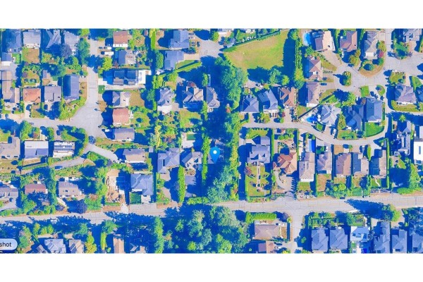 13327 Marine Drive, Surrey