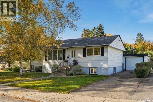 1333 M Avenue S, Saskatoon