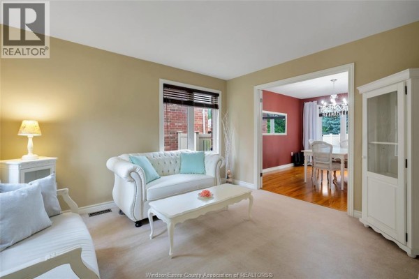 4pc Ensuite bath - 1334 Lakeview, Windsor, ON N8P1P1 Photo 5