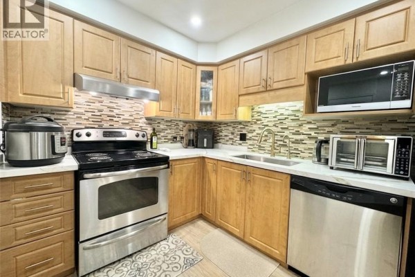 1335 Countrystone Drive, Kitchener, ON, photo 3