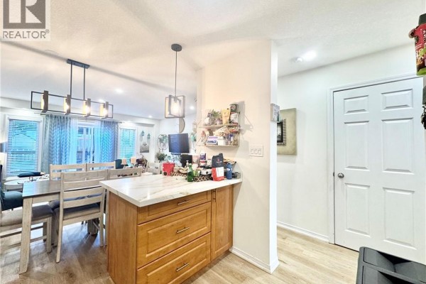 4pc Bathroom - 1335 Countrystone Drive, Kitchener, ON N2N3R9 Photo 4