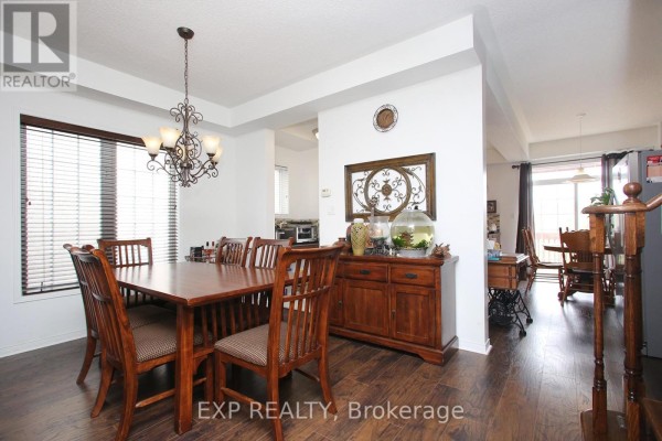 Great room - 1335 Langley Circle, Oshawa, ON L1K0E2 Photo 5