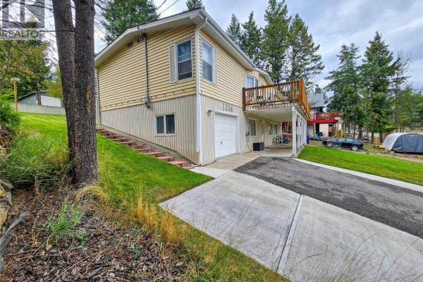 Primary Bedroom - 1336 11th Avenue, Invermere, BC V0A1K0 Photo 2