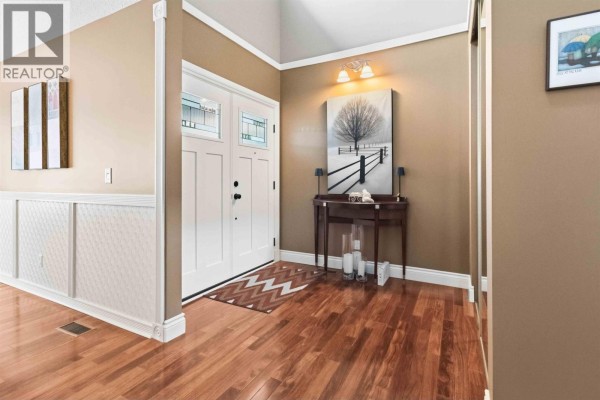 1336 Cimarron Drive, Coquitlam, BC V3B7E5 Photo 4