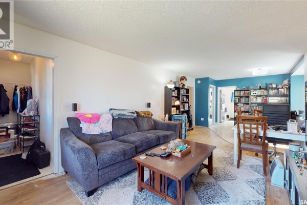 Kitchen - 1337 Mctavish Street, Regina, SK S4T3W1 Photo 3