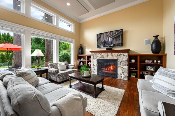 13385 23 Avenue, Surrey, BC V4A9S9 Photo 4