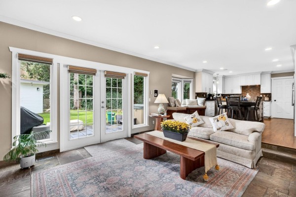 13386 18a Avenue, Surrey, BC V4A7R1 Photo 5