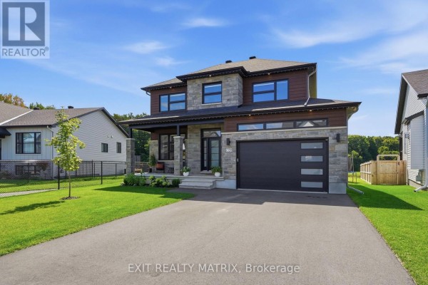 1339 Fribourg Street, Russell, ON, photo 2