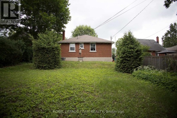 1339 Kilborn Avenue, Ottawa, ON, photo 3