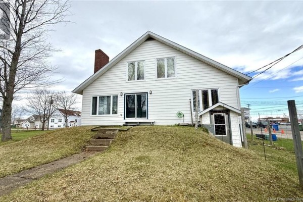 Storage - 134 8e Rue, Shippagan, NB E8S1B7 Photo 5