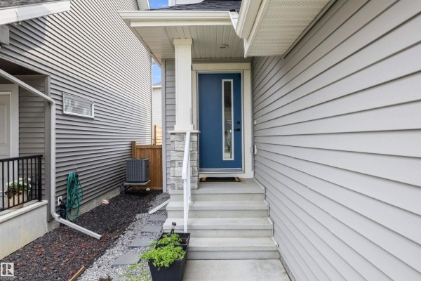 134 Ambleside Wy, Sherwood Park, AB, photo 2