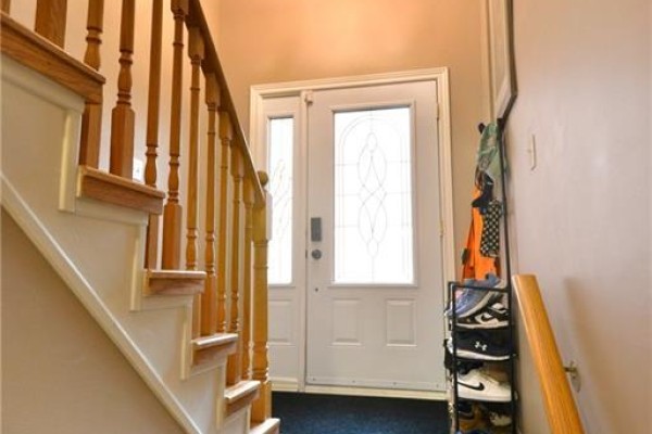 Recreation room - 134 Boulding Avenue, Waterdown, ON L0R2M3 Photo 4