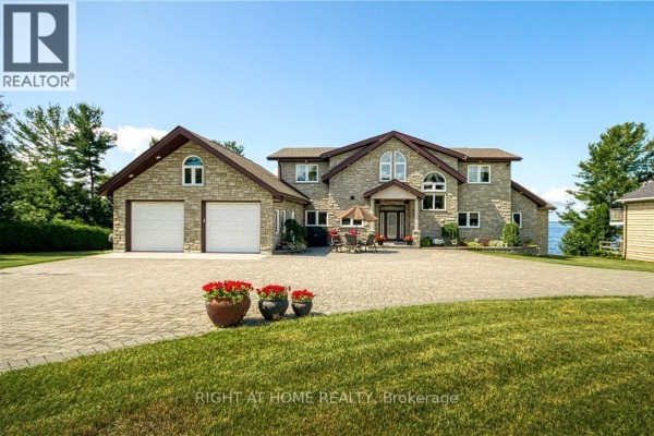 Family room - 134 Du Lac Promenade, West Nipissing, ON P2B2X8 Photo 5