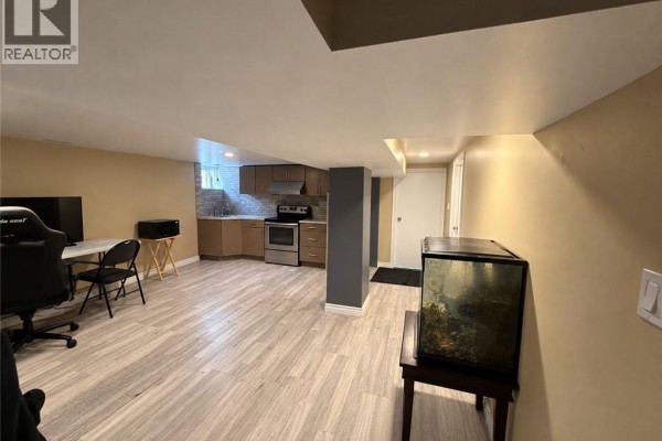 Kitchen - 134 East 24th Street Unit# Lower, Hamilton, ON L8V2Y3 Photo 4