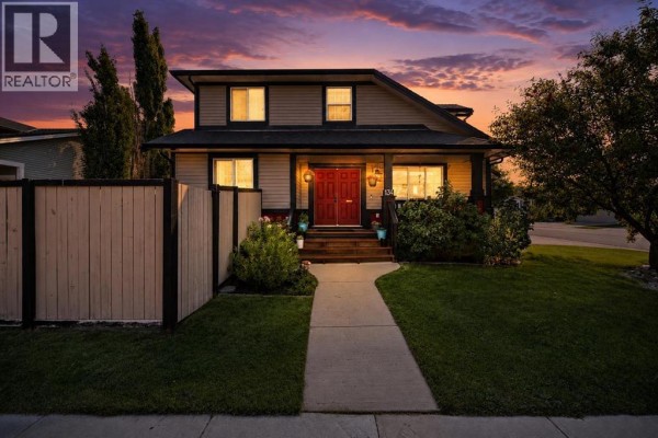 134 Luxstone Road Sw, Airdrie, AB, photo 2
