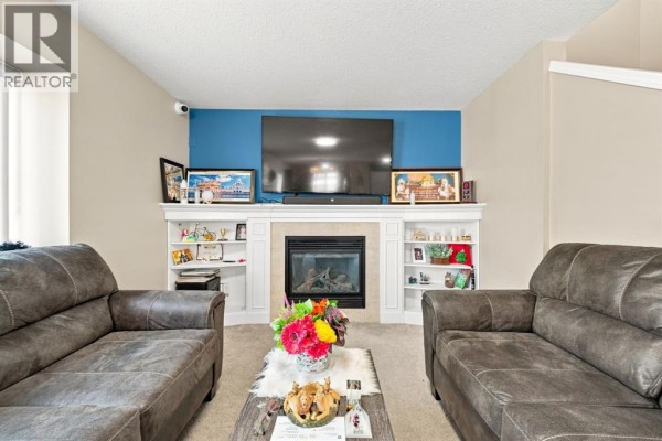 Kitchen - 134 Luxstone Road Sw, Airdrie, AB T4B0J7 Photo 4