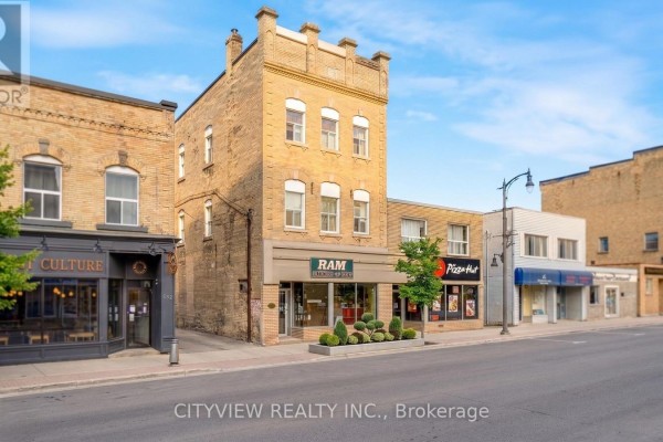 134 Main Street S, Wellington North, ON N0G2L0 Photo 5