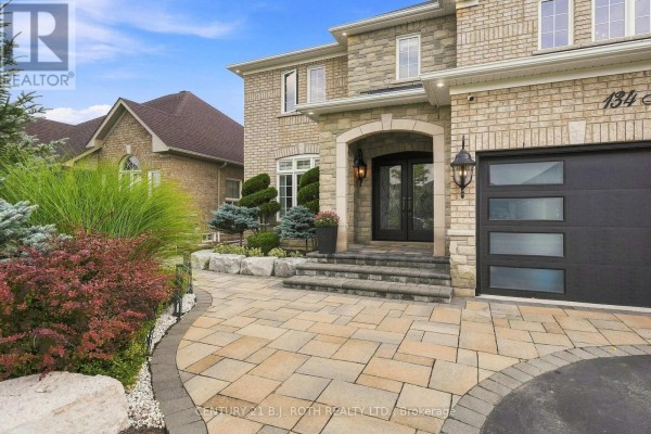 134 Sandringham Drive, Barrie, ON, photo 2