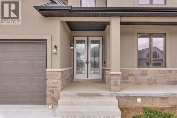 5pc Ensuite bath - 134 Tuscany Trail, Chatham, ON N7M0A7 Photo 3