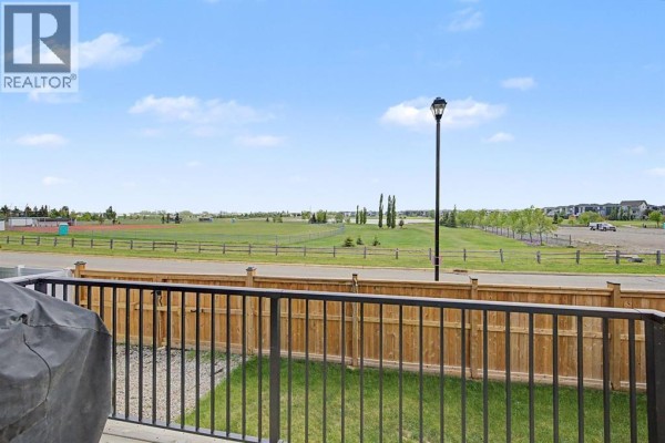 Kitchen - 1340 Lackner Boulevard, Carstairs, AB T0M0N0 Photo 4