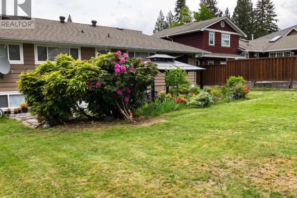 1340 Willow Way, Coquitlam, BC V3J5M3 Photo 3