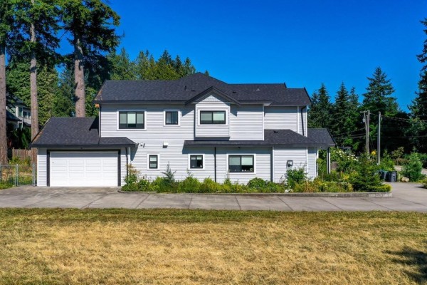 13409 56 Avenue, Surrey, BC V3X2Z5 Photo 4