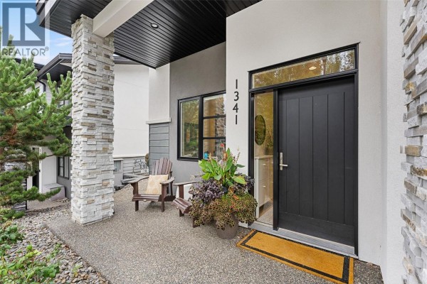 Foyer - 1341 Rocky Point, Kelowna, BC V1V0B5 Photo 4