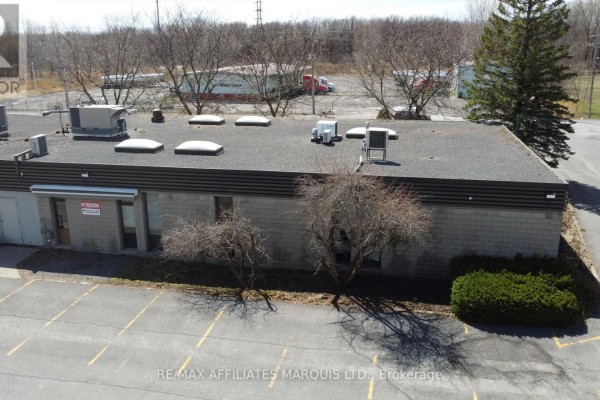 1343 Rosemount Avenue, Cornwall, ON K6J3E5 Photo 5