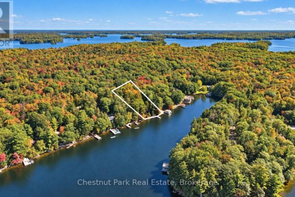 Sunroom - 1344 Acton Island Road, Muskoka Lakes, ON P0C1A0 Photo 3