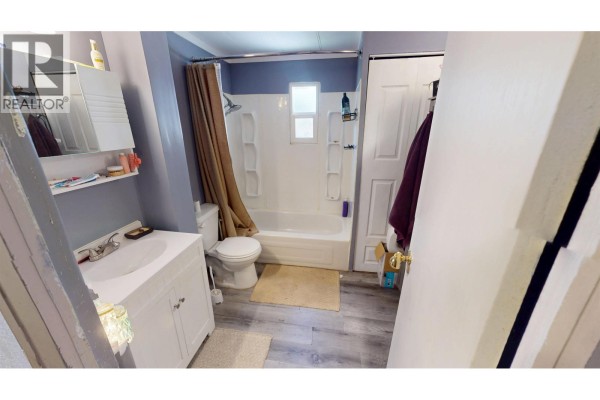 Primary Bedroom - 1344 Bass Road, Quesnel, BC V2J3W5 Photo 5