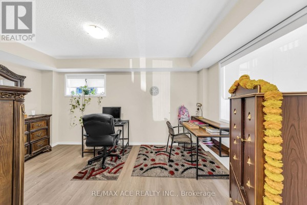 Eating area - 1344 Bradenton  Path, Oshawa, ON L1K1A9 Photo 5