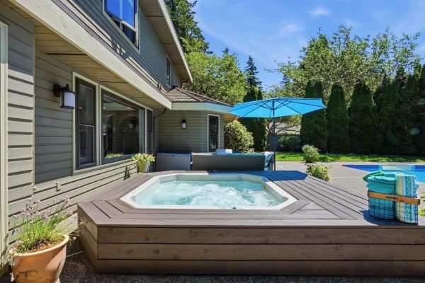 13446 19 Avenue, Surrey, BC V4A9C7 Photo 4