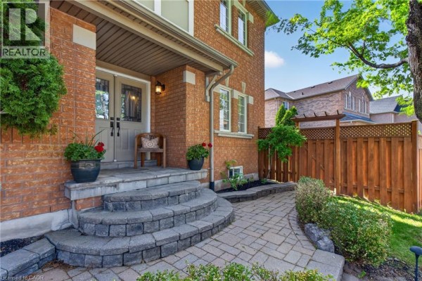 1347 Brookstar Drive, Oakville, ON, photo 3