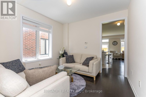 Great room - 1348 Klondike Drive, Oshawa, ON L1L0T1 Photo 5