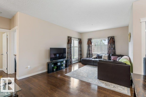 Primary Bedroom - #135 16807 100 Av Nw, Edmonton, AB T5P4Z6 Photo 5