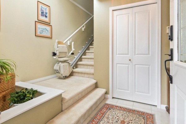 135 4001 Old Clayburn Road, Abbotsford, BC V3G1C5 Photo 3