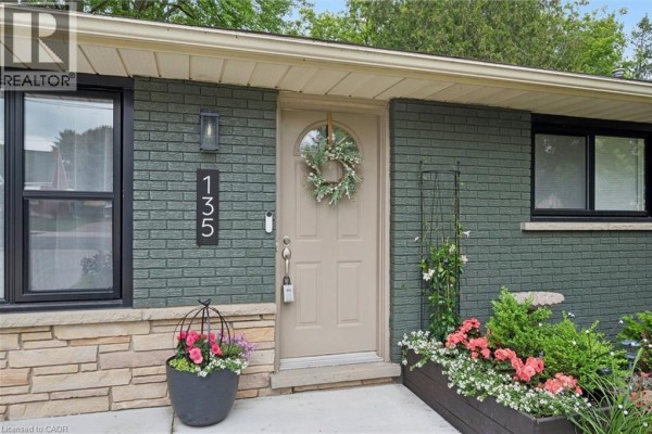 4pc Bathroom - 135 Bridge Street W, Waterloo, ON N2K1K8 Photo 5