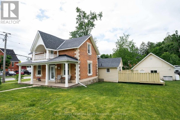 Family room - 135 Colborne Street, Kawartha Lakes, ON K0M1N0 Photo 5