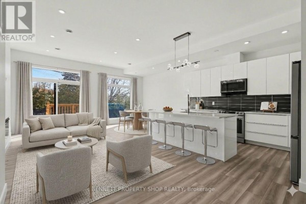 135 Duford Street, Ottawa, ON K1L6Z5 Photo 3