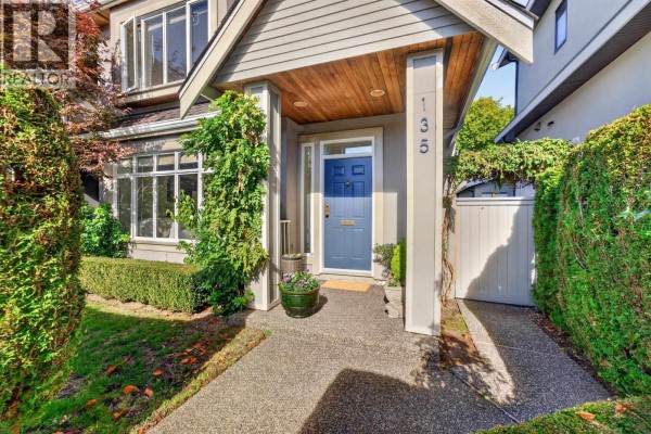 135 E 43rd Avenue, Vancouver, BC V5W1T1 Photo 3