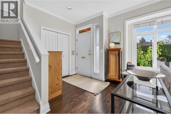 135 E 43rd Avenue, Vancouver, BC V5W1T1 Photo 4
