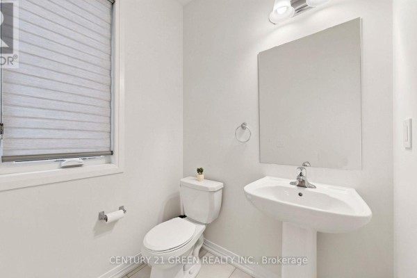 Bedroom 2 - 135 Fairey Crescent, Hamilton, ON L0R1W0 Photo 5