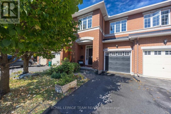 Family room - 135 Gatespark Private, Ottawa, ON K2T1L1 Photo 2