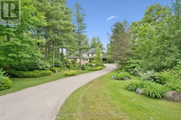 Bedroom - 135 Hume Road, Puslinch, ON N0B2J0 Photo 4