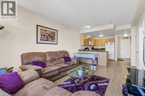 Living room - 135 James Street S Unit# 1503, Hamilton, ON L8P2Z6 Photo 3