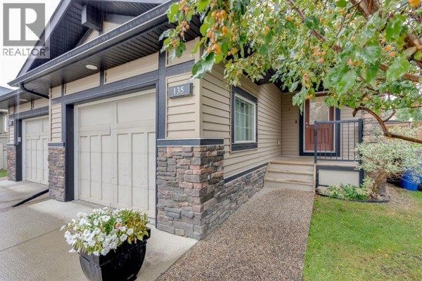 135 Kingsbridge Road Se, Airdrie, AB, photo 2