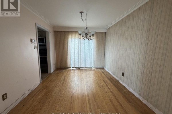 135 Mountainview Road S, Halton Hills, ON L7G4K2 Photo 5