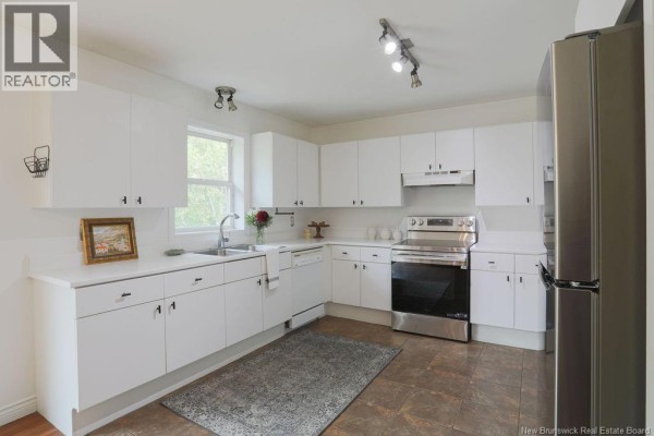 Family room - 135 Vincent Road, Quispamsis, NB E2E1R1 Photo 3